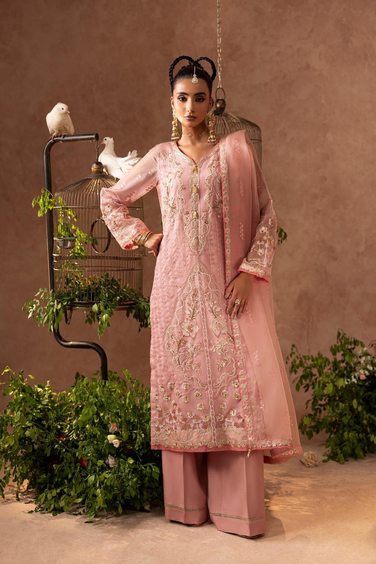 Shurooq | Geet Luxe | Heer, image 3