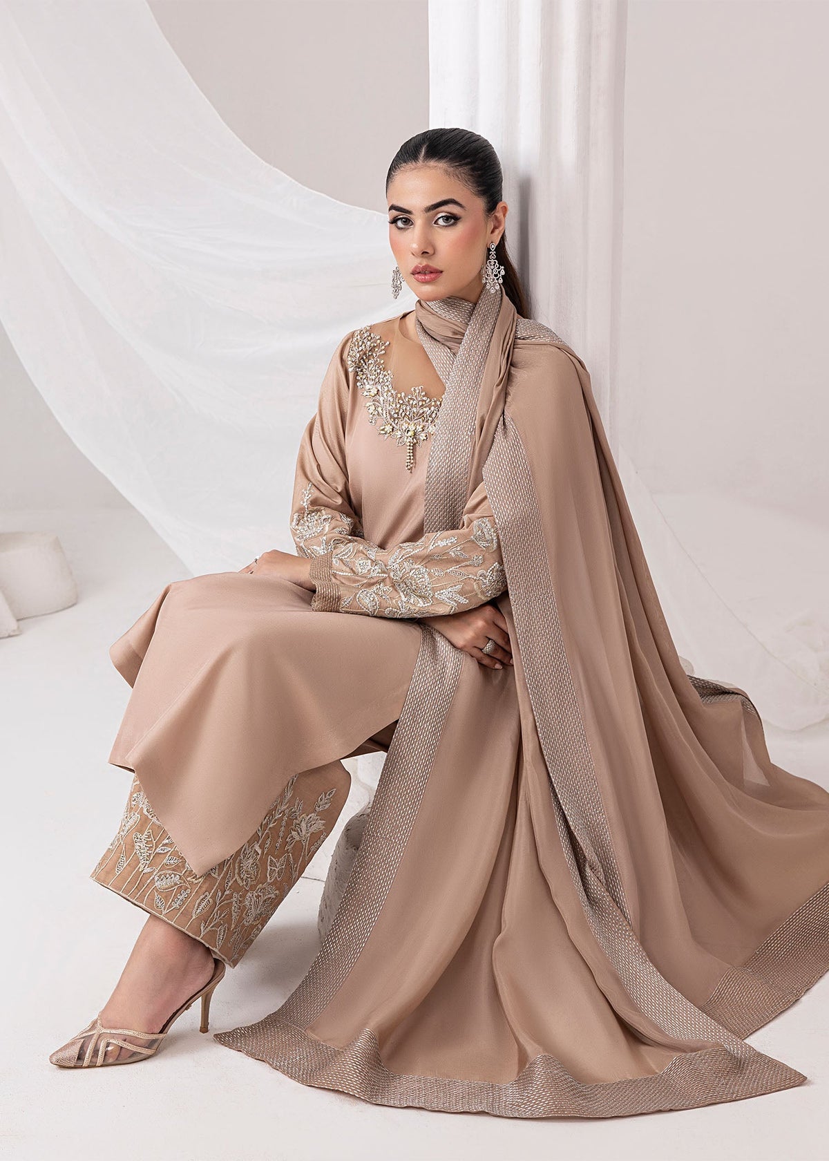 Jamnii | Silk Ivy | Desert Rose -  Jamnii Ladies Clothes - Original Designer Dress - House of Maryam
