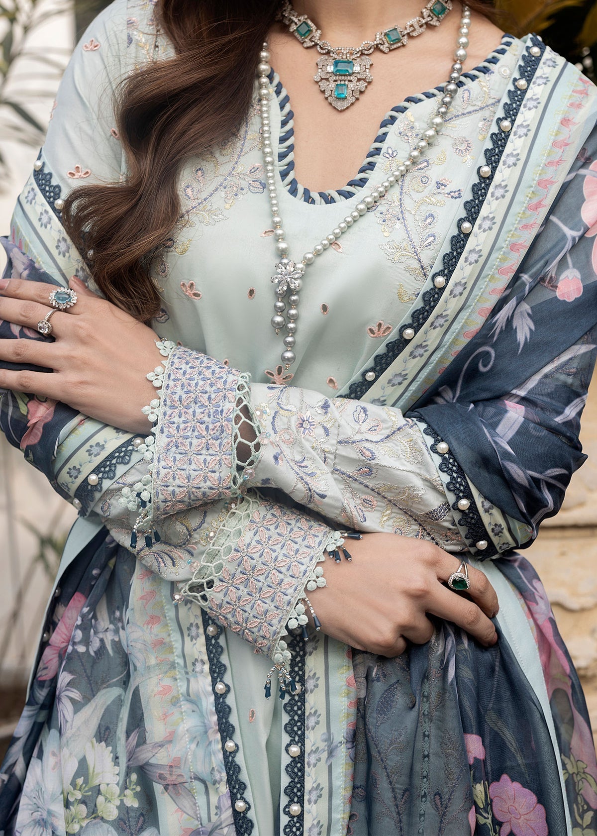 Shurooq | Luxury Lawn 25 | Evie -  Shurooq Ladies Clothes - Original Designer Dress - House of Maryam