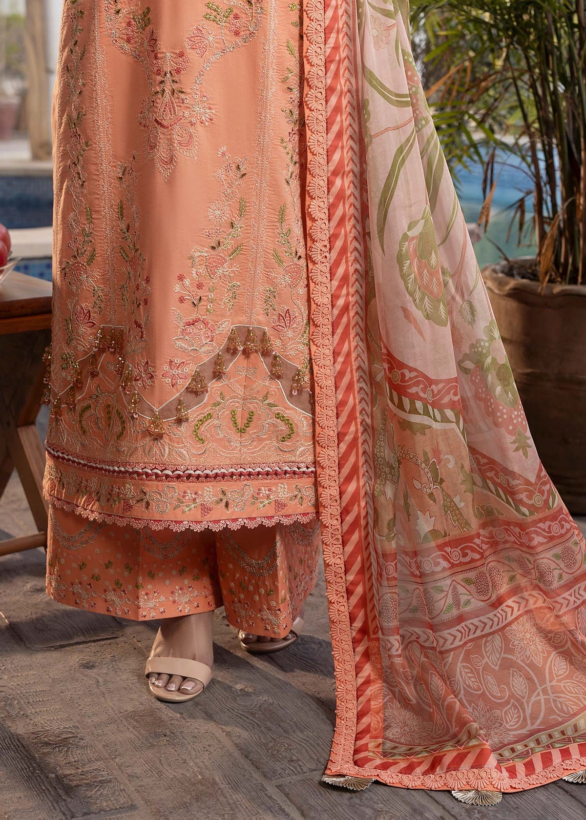 Shurooq | Luxury Lawn 25 | Zyra -  Shurooq Ladies Clothes - Original Designer Dress - House of Maryam