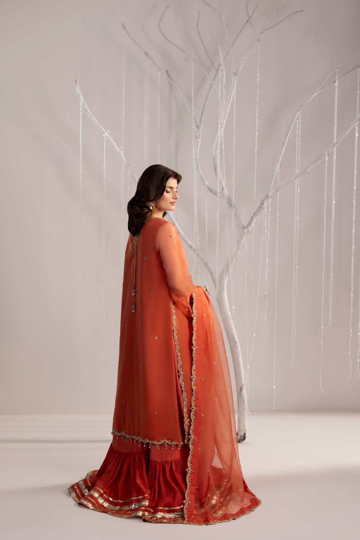 Shurooq | Echo in Bloom | Amber Dusk, image 2