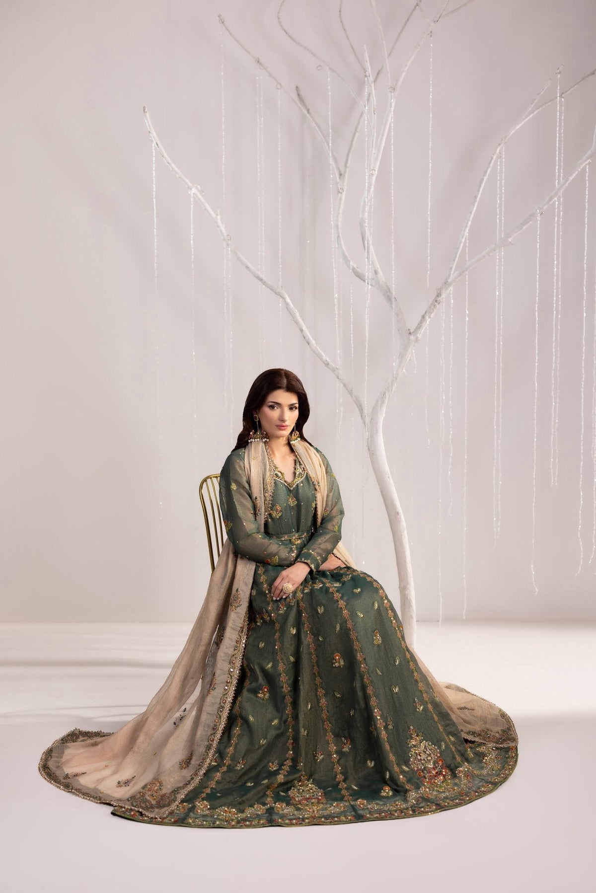 Shurooq | Echo in Bloom | Emerald Whisper, image 4