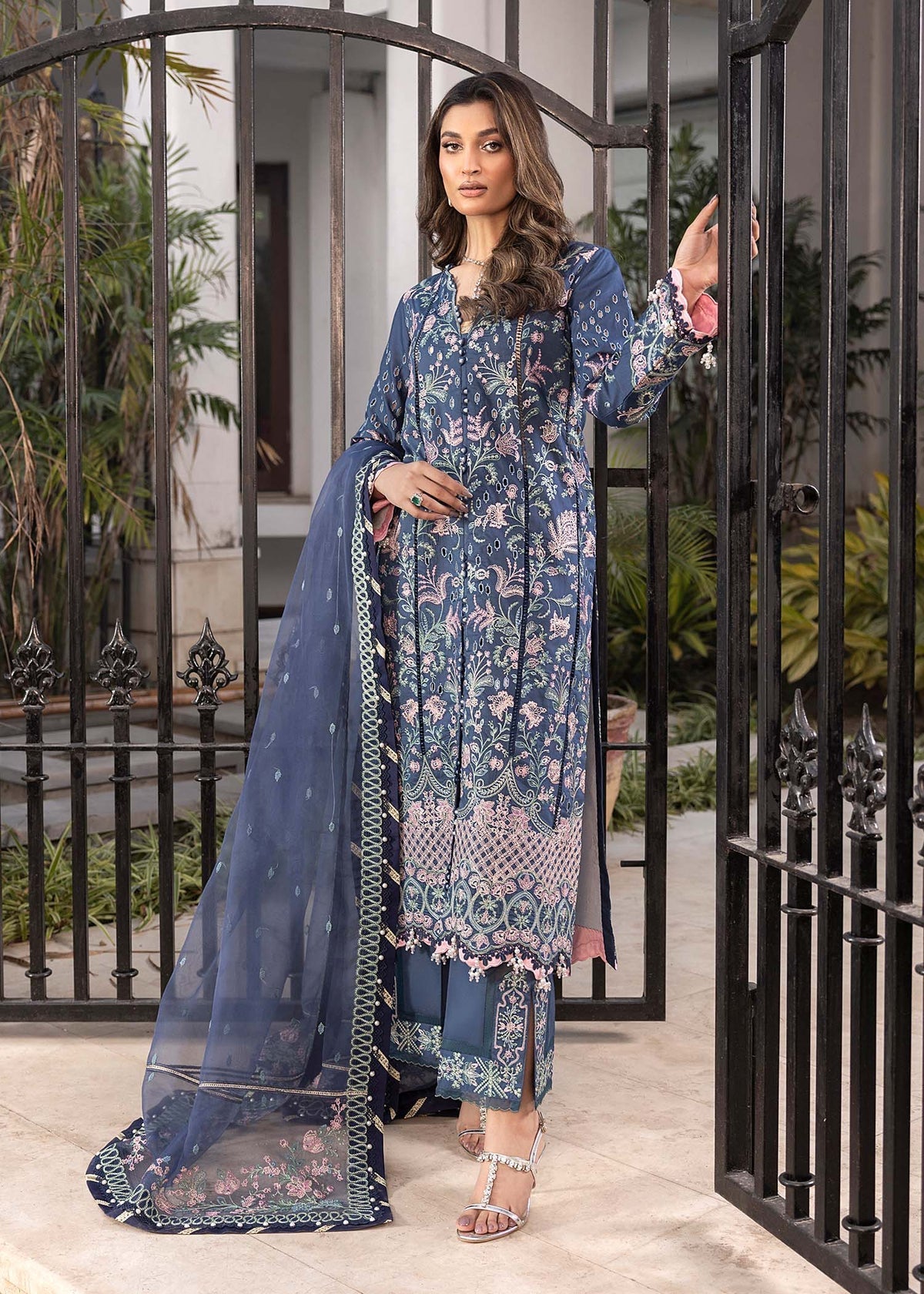 Shurooq | Luxury Lawn 25 | Mira -  Shurooq Ladies Clothes - Original Designer Dress - House of Maryam