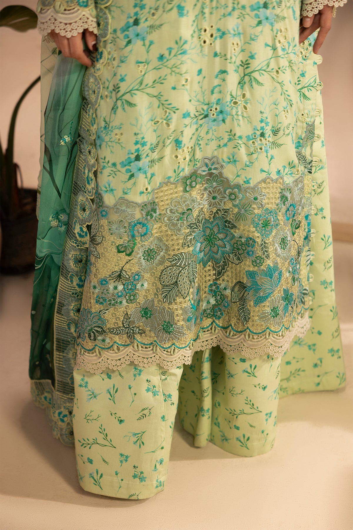 Raeesa Premium | Gulkar Viscose |  GK-03, image 4