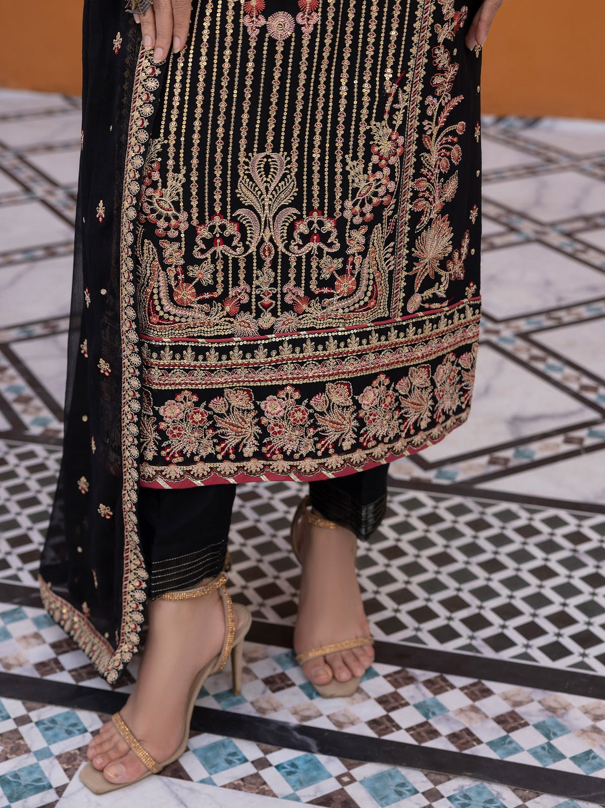Gulaal | Maeri Luxury Chiffon 26 | SOIR, image 4