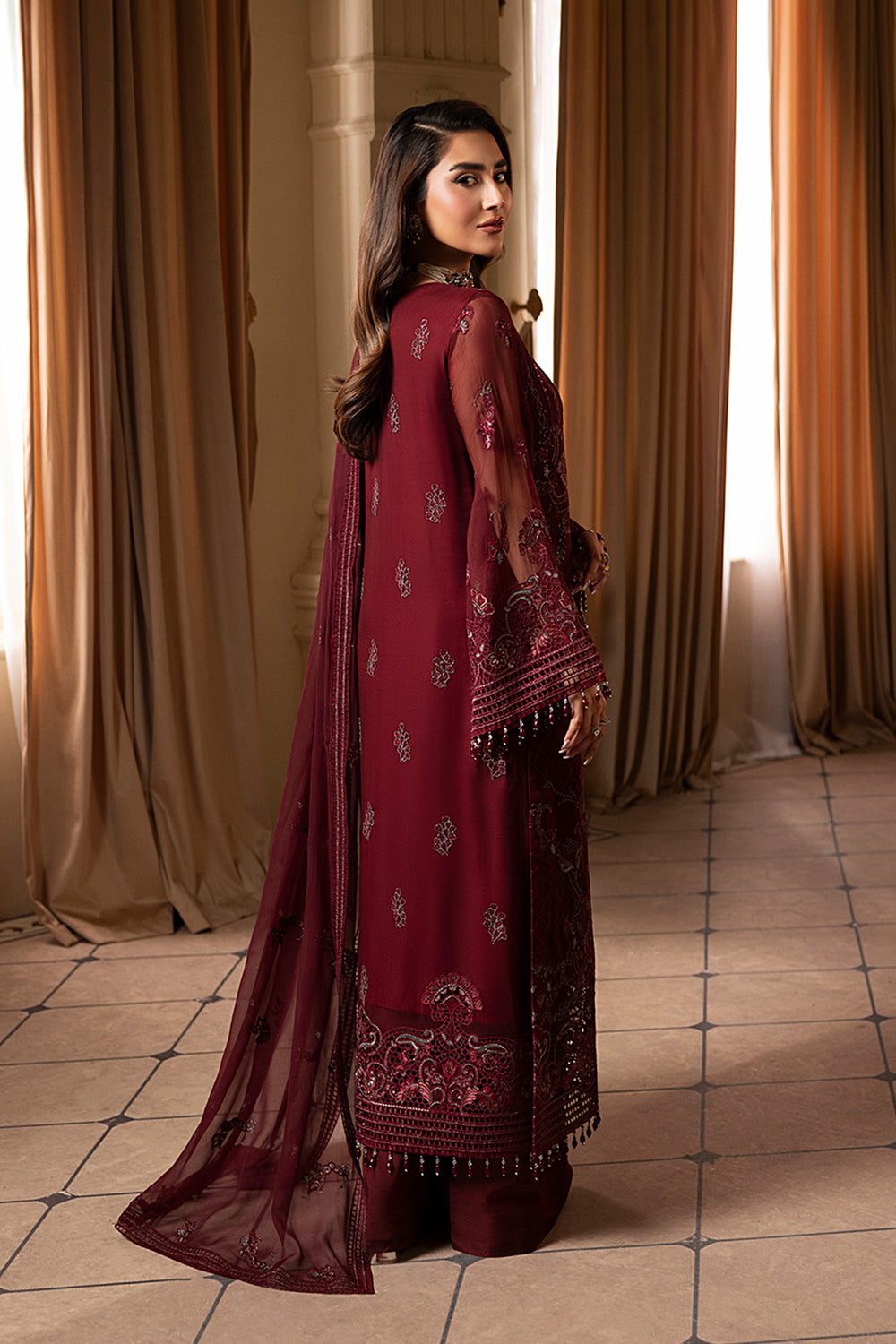 Lavish Premium | Ashnae Formals | Burgundy Veil, image 2