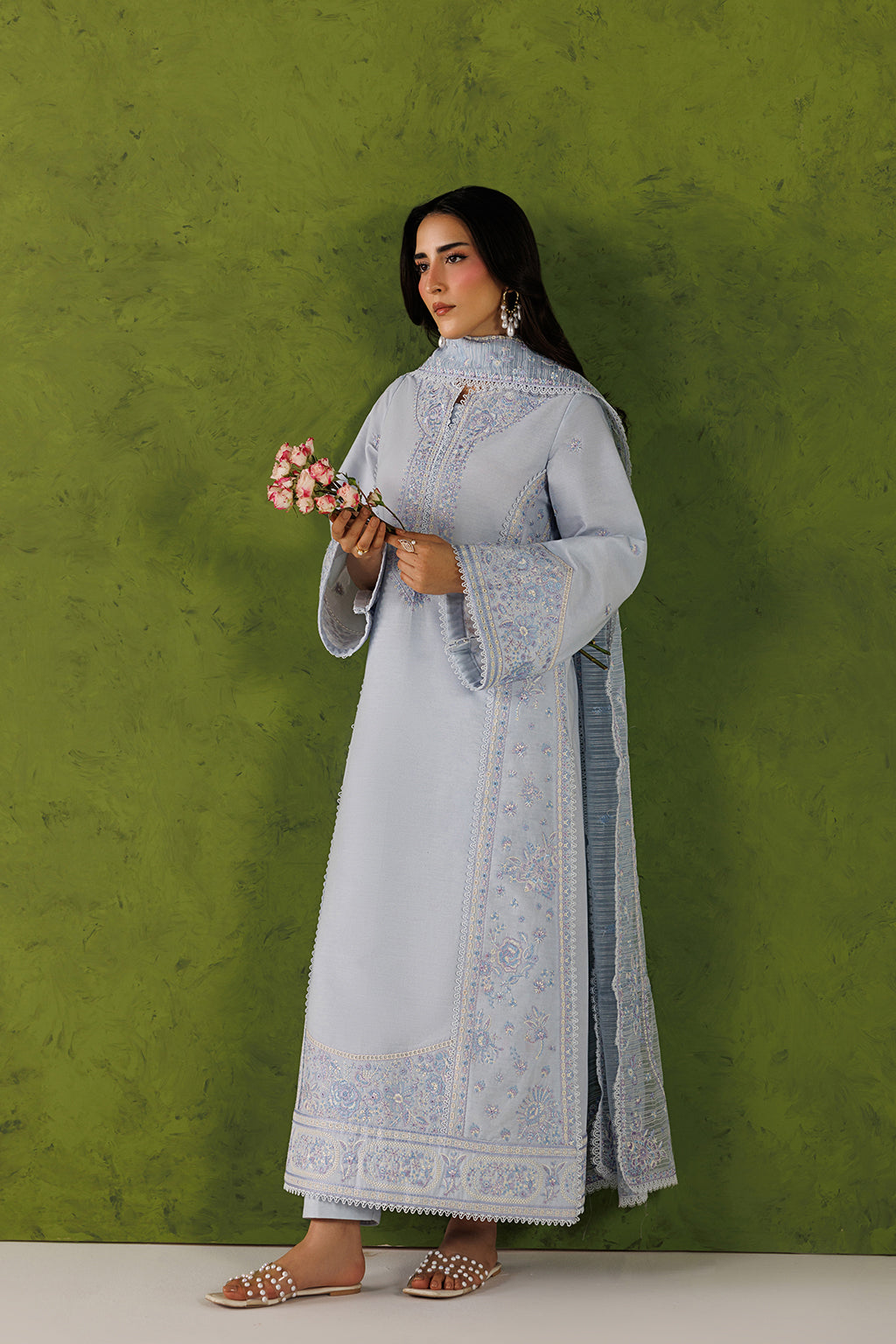 Emaan Adeel | Elevated Essentials 26 | URBAN MUSE-5