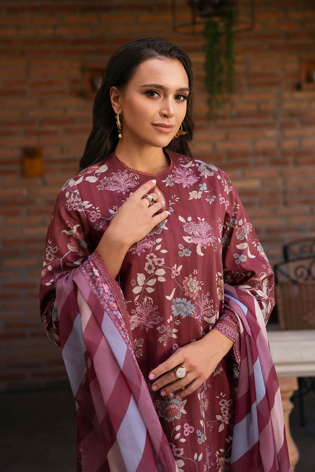 Afrozeh | Damask The Holiday Edit 25 | Azara B -  Afrozeh Ladies Clothes - Original Designer Dress - House of Maryam