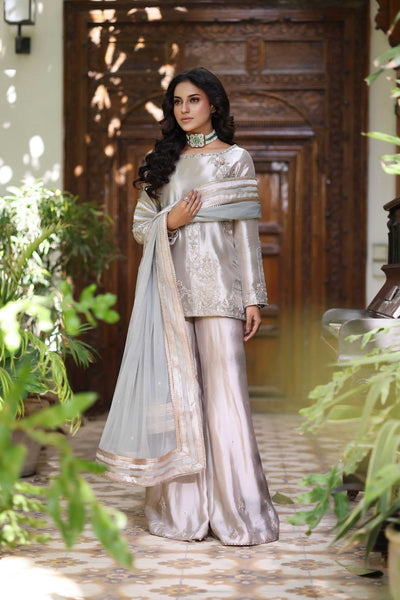 Wahaj M Khan | Nur Festive | Wine Gold Tissue Pallazo