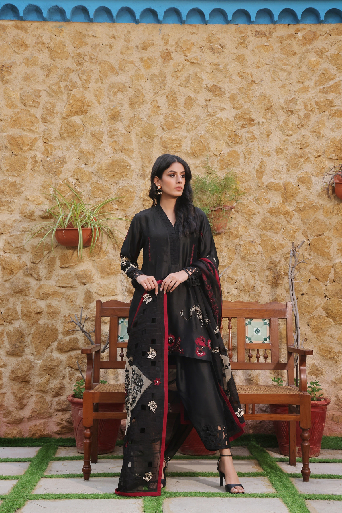 Mona Imran | Ezel Eid 25 |Nazli -  Mona Imran Ladies Clothes - Original Designer Dress - House of Maryam