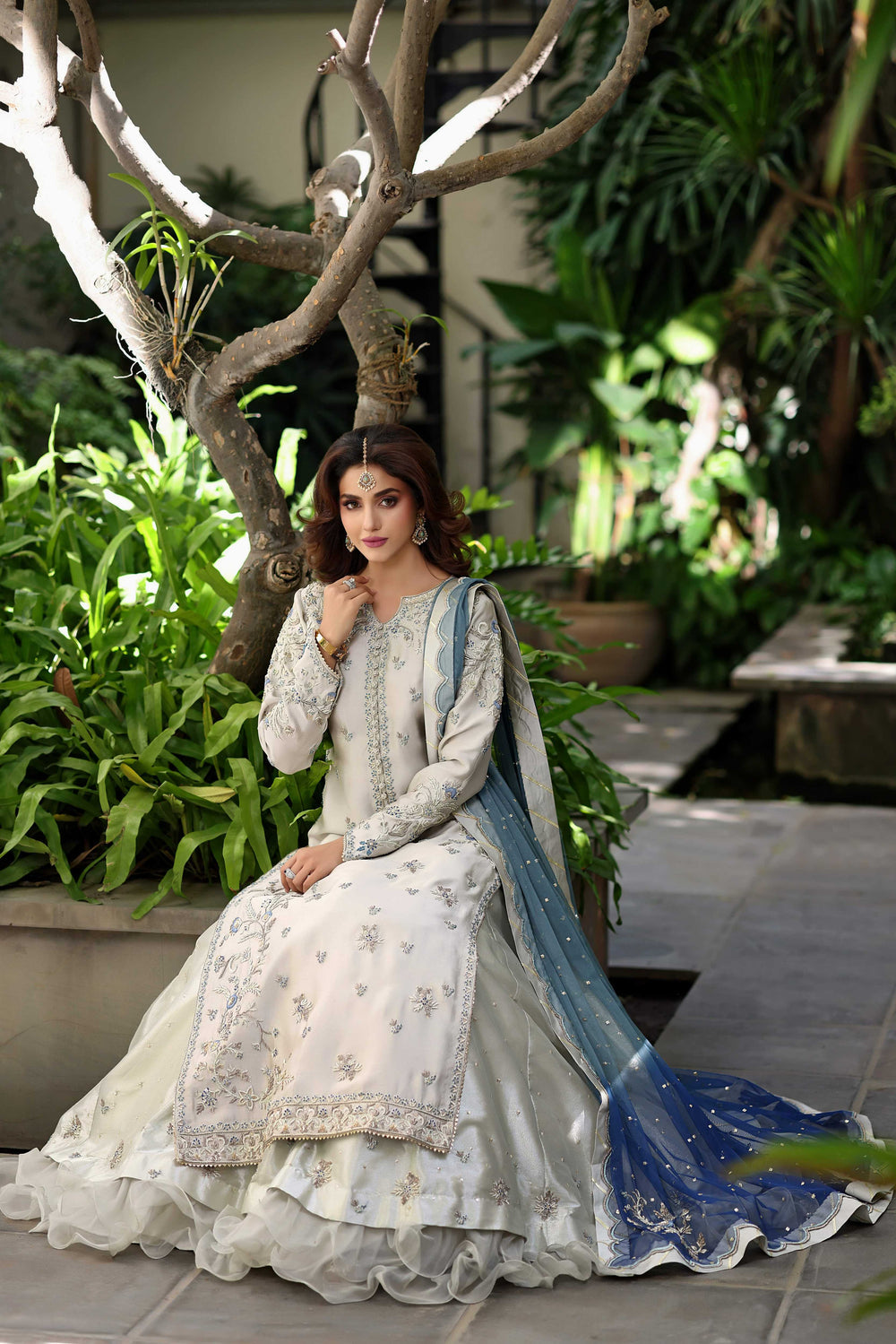Wahaj M Khan | Nur Festive | Ash Grey Sheesha Nur outfit, image 4