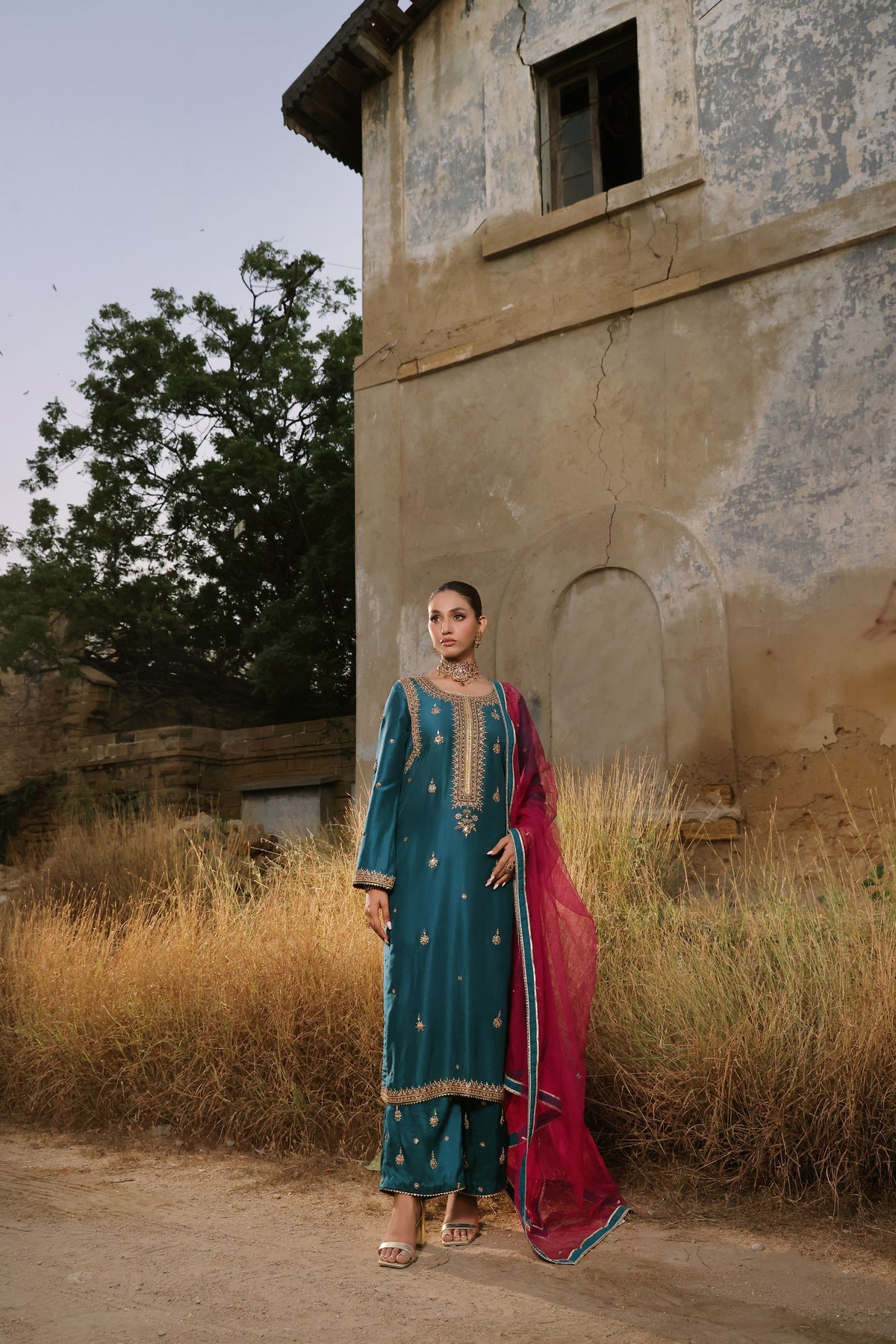 Wahaj M Khan | Banno Wedding Formals | Teal Maroori set, image 6