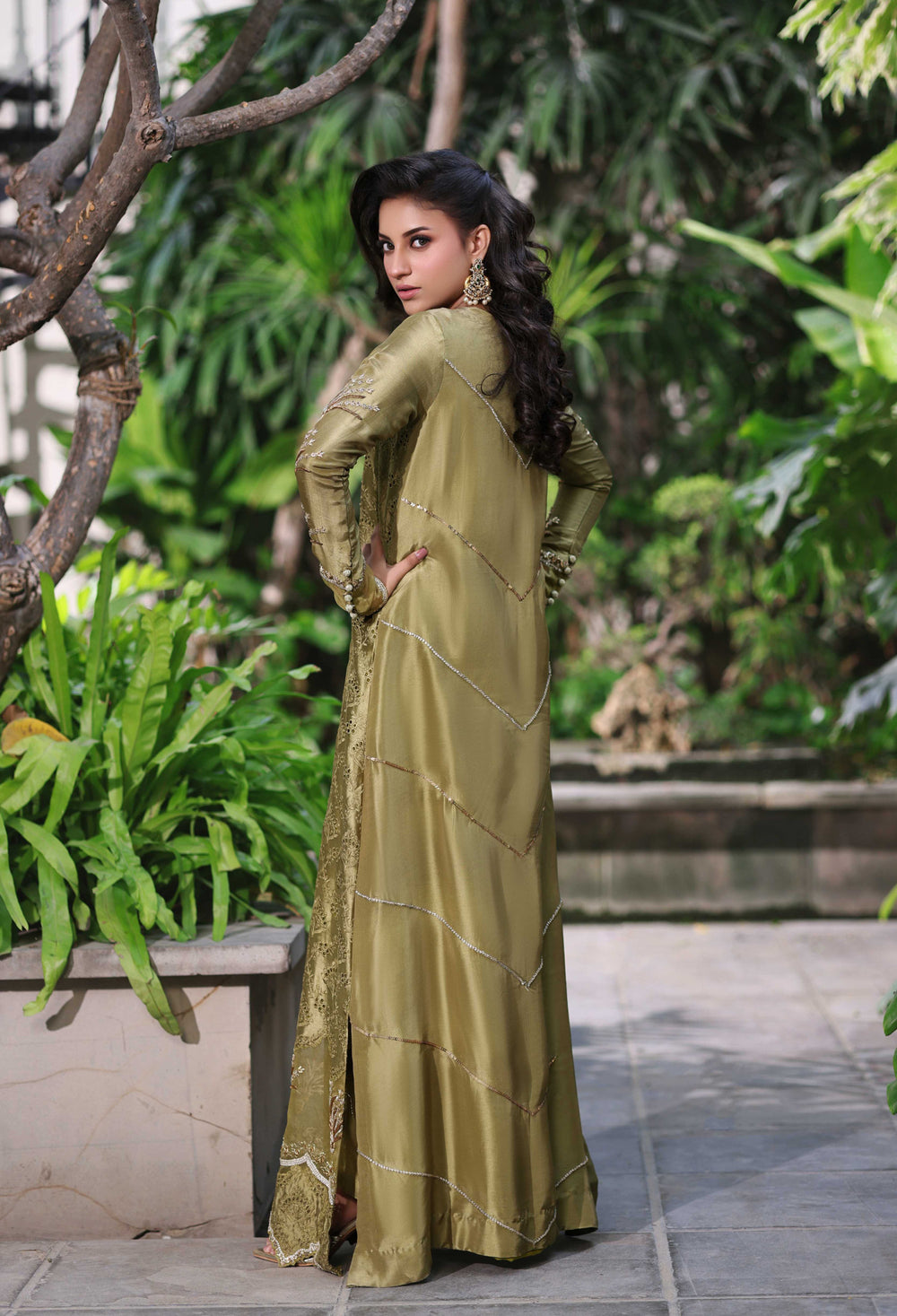 Wahaj M Khan | Nur Festive | Muted Antique Olive Kaftan Set, image 2