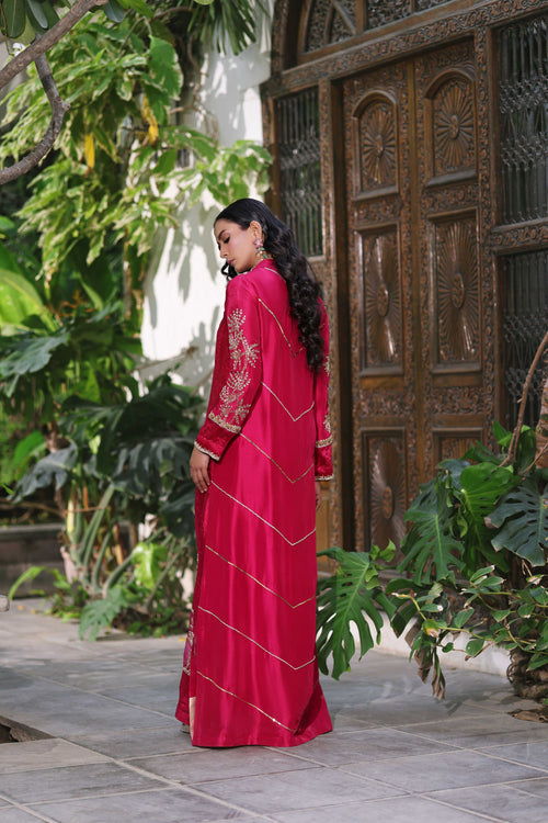 Wahaj M Khan | Nur Festive | Magenta Nur Kaftan Set, image 2