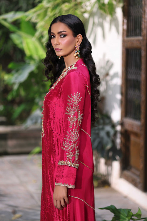 Wahaj M Khan | Nur Festive | Magenta Nur Kaftan Set, image 5