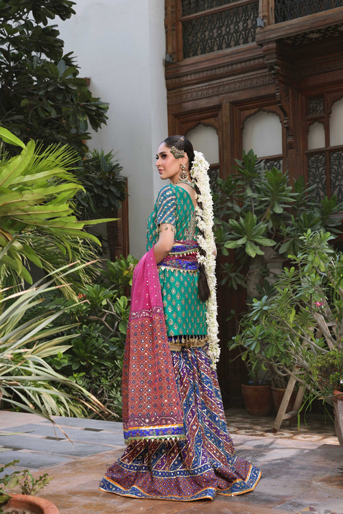 Wahaj M Khan | Nur Festive | Green Blue Gharara Nur Block Set, image 2