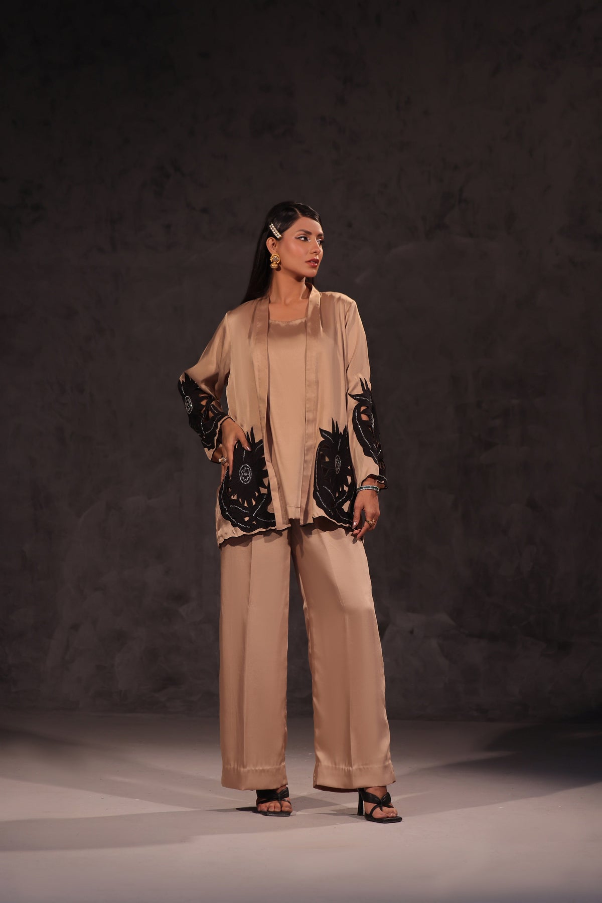 Mona Imran | Ezel Eid 25 | Zevira -  Mona Imran Ladies Clothes - Original Designer Dress - House of Maryam