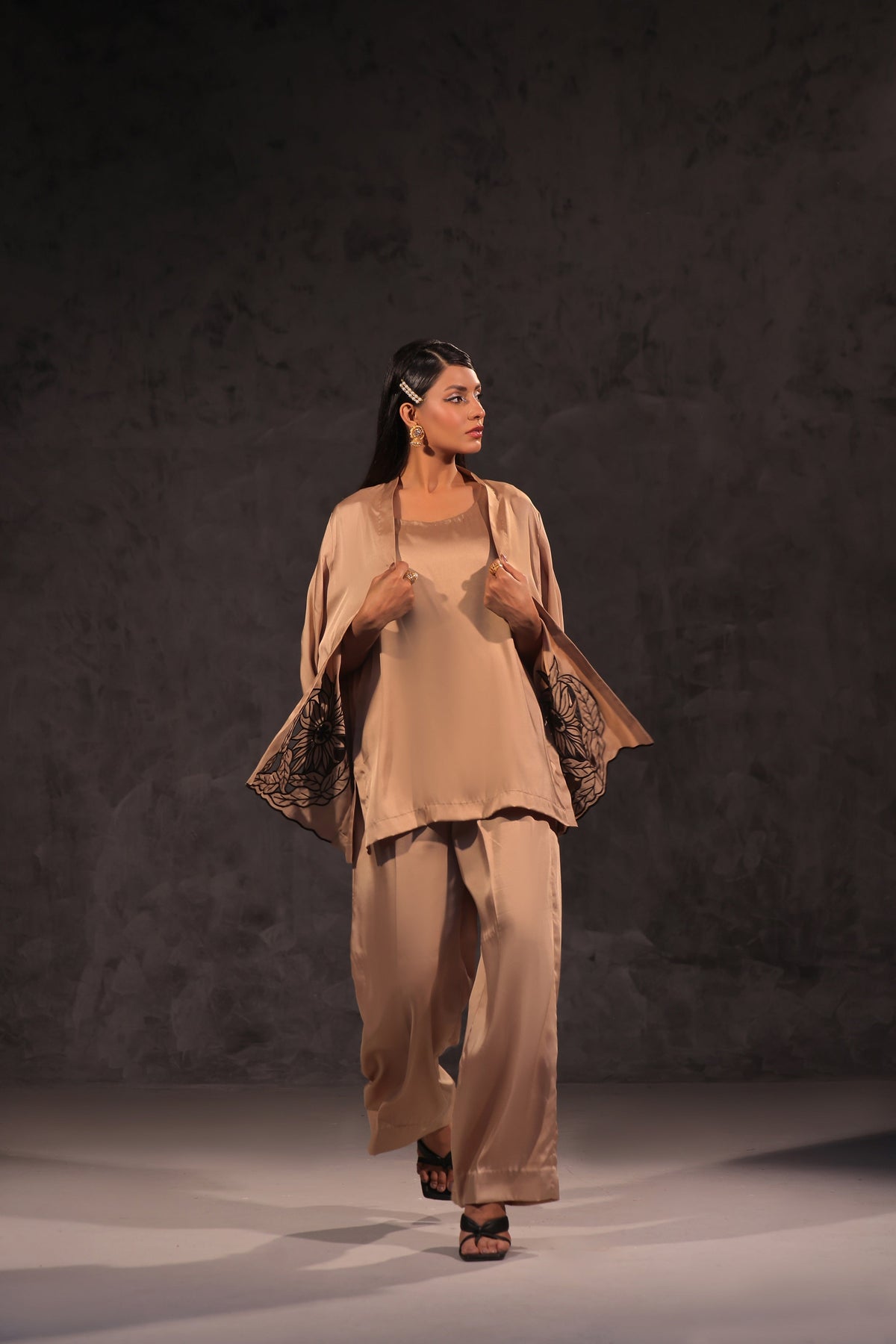 Mona Imran | Ezel Eid 25 | Zevira -  Mona Imran Ladies Clothes - Original Designer Dress - House of Maryam