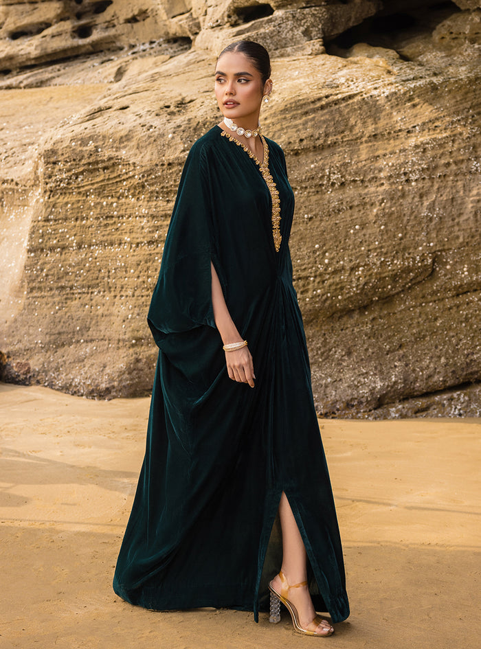Zainab Chottani | The Kaftan Edit | Voila, image 2