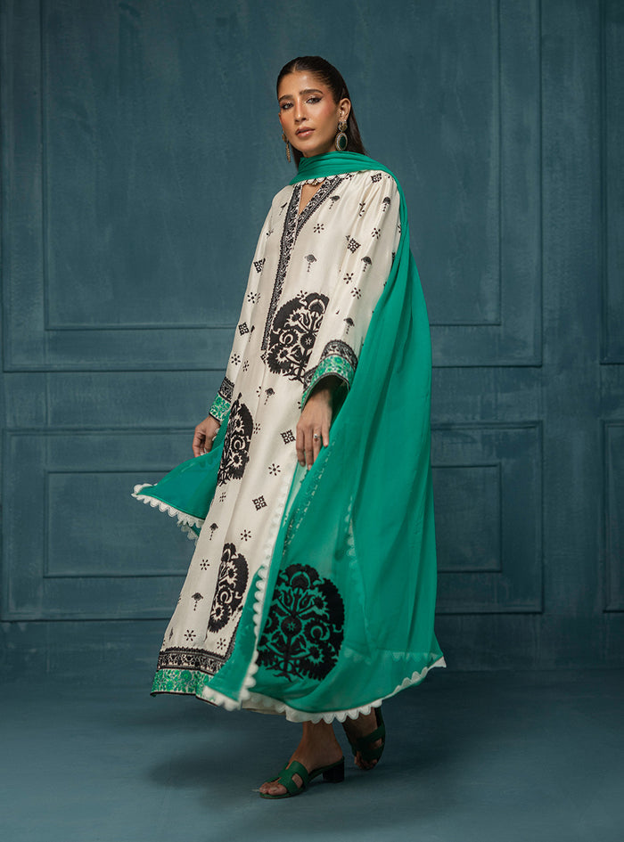 Zainab Chottani | Luxe Edit 25 | Suha, image 3