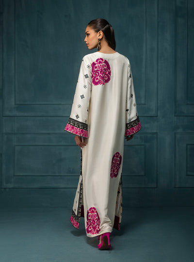 Zainab Chottani | The Kaftan Edit | Azalea, image 2