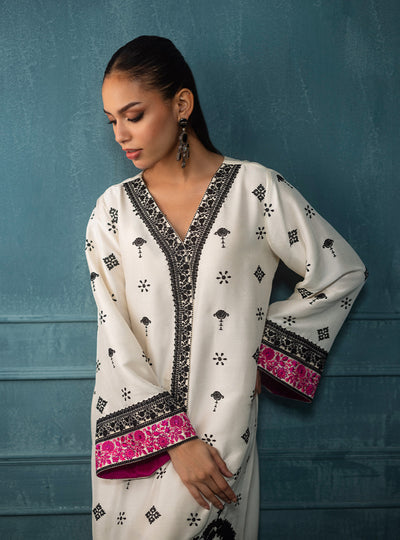 Zainab Chottani | The Kaftan Edit | Azalea, image 5