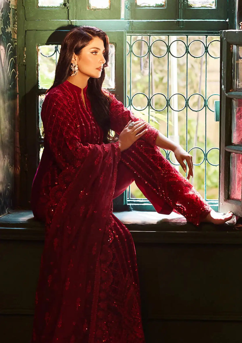 Zainab Chottani | Embroidered Velvet | SURKH D-05 -  Zainab Chottani Luxury -  House of Maryam