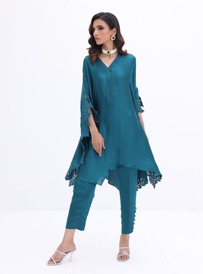 Zainab Chottani | The Kaftan Edit | Divine Haze, image 3