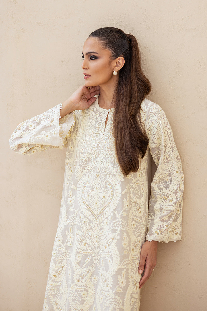 Sania Maskatiya | The Winter Edit - Luxe Pret 25 | Zeyni, image 3