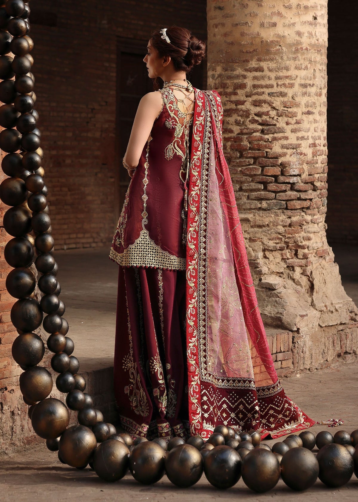 Crimson | Jhilmil Wedding Formals | NAZO-2