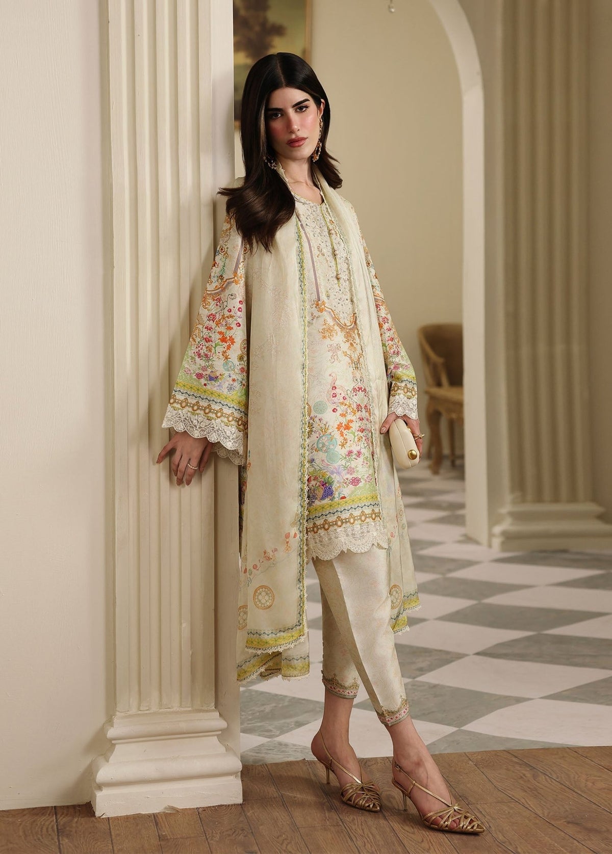 Kanwal Malik | Sorelle Luxe Silk 26 | Mirelle, image 4