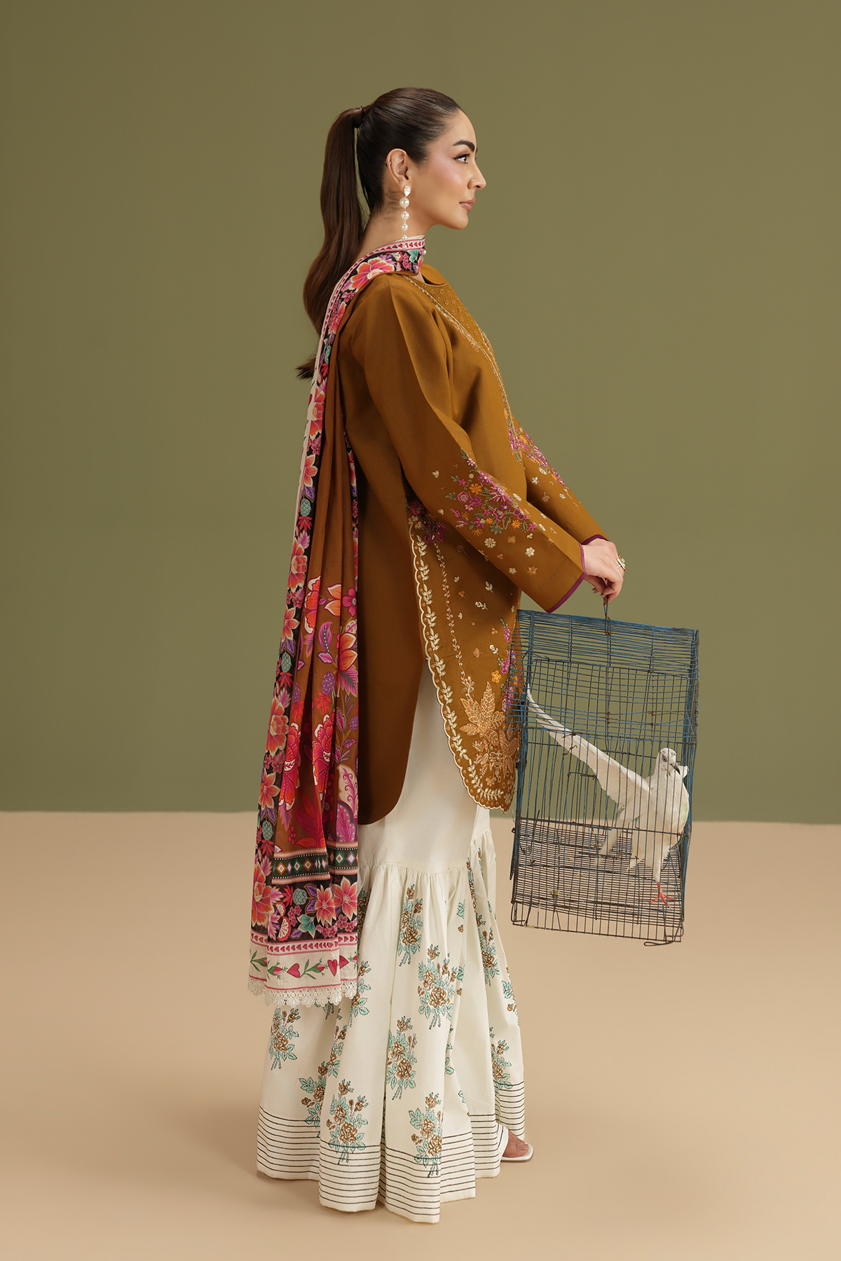 Rajbari | Jahaan Lawn | JAHAAN | 01-4