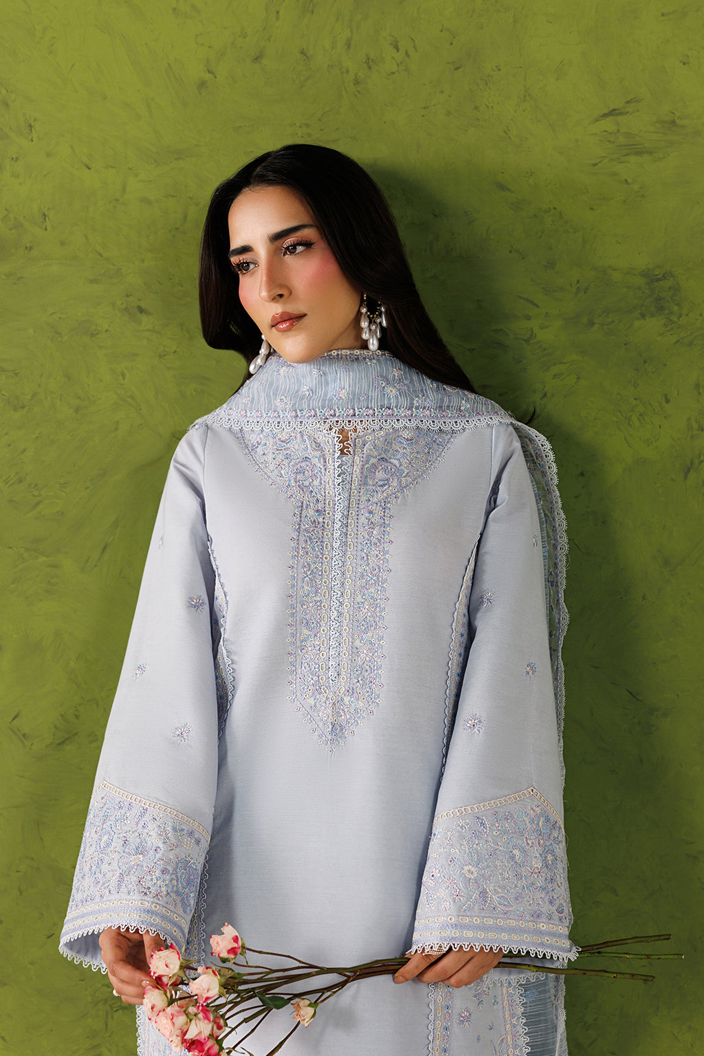 Emaan Adeel | Elevated Essentials 26 | URBAN MUSE-3