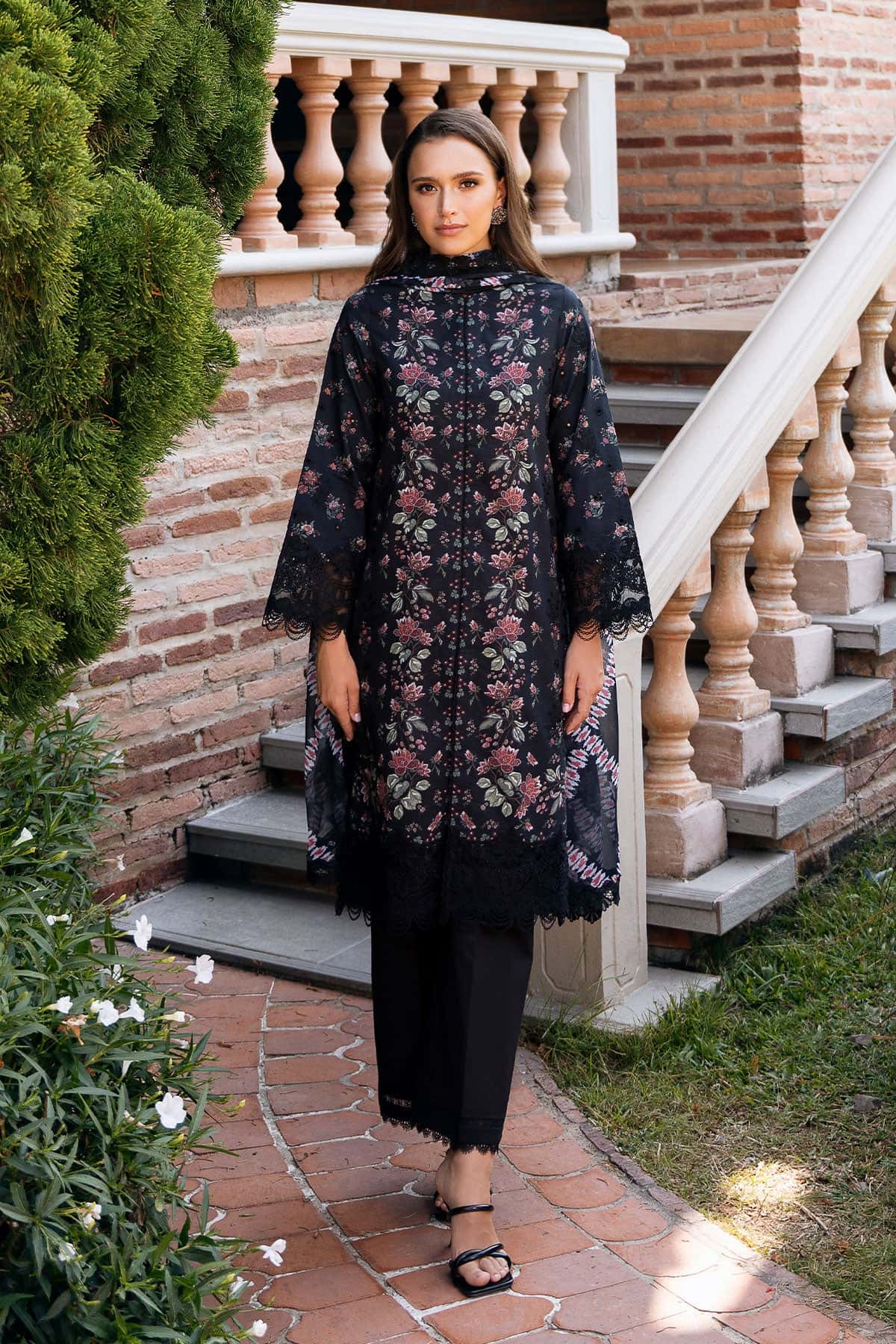 Afrozeh | Damask The Holiday Edit 25 | Lorien A -  Afrozeh Ladies Clothes - Original Designer Dress - House of Maryam