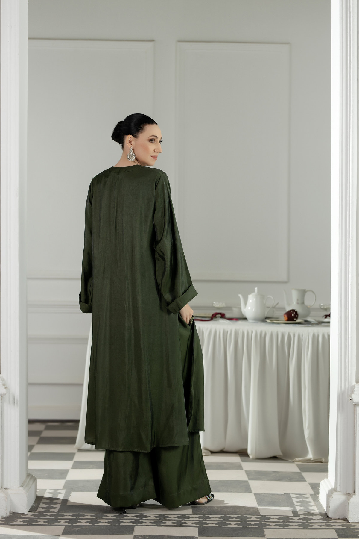 Purple Haze | Suraya Edit | Elegant in Olive, image 2