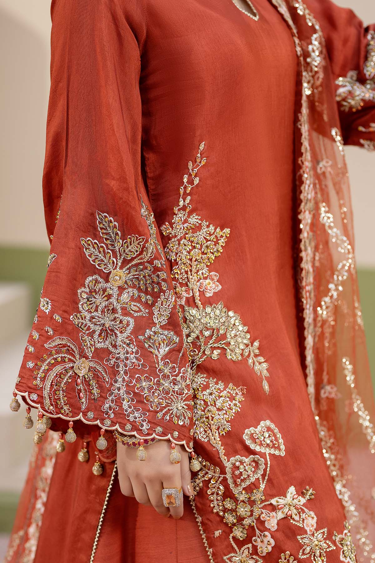 Maryams | Heritage Formals | Mehrosh-HRI-8598, image 3