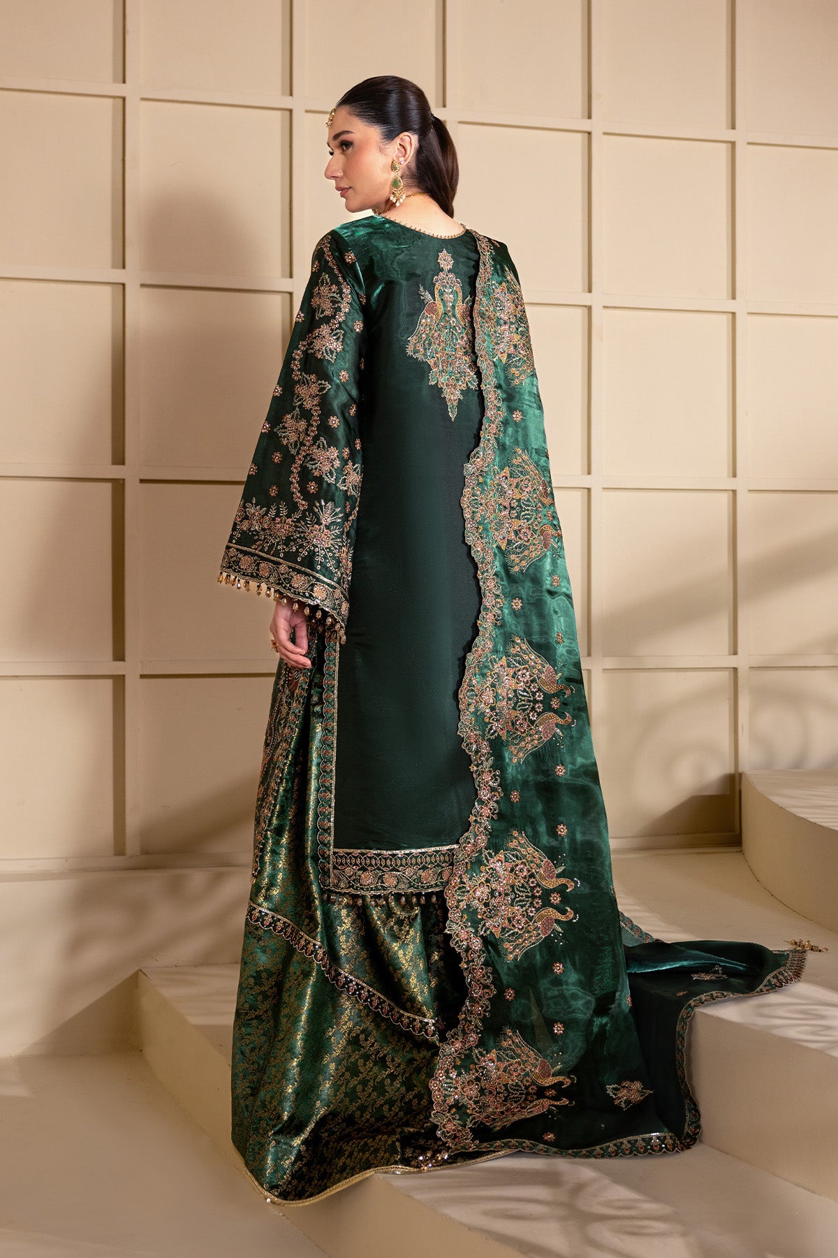 Alizeh | Aaina A Reflection of Elegance | AF-SS-2246-Gota, image 2