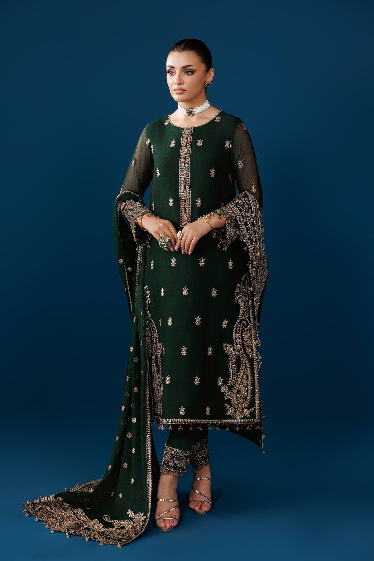 Alizeh | Dua Formals 26 | AF-DUA-3032-Regal Green-4