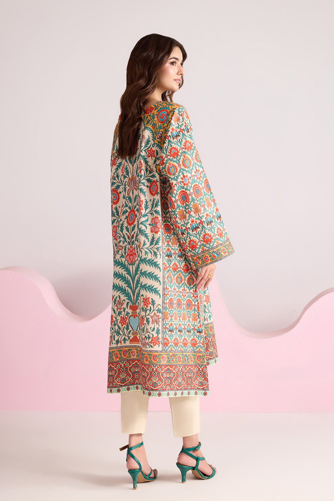 Alizeh | Printed Lawn | AF-PL-6063-PETAL-2