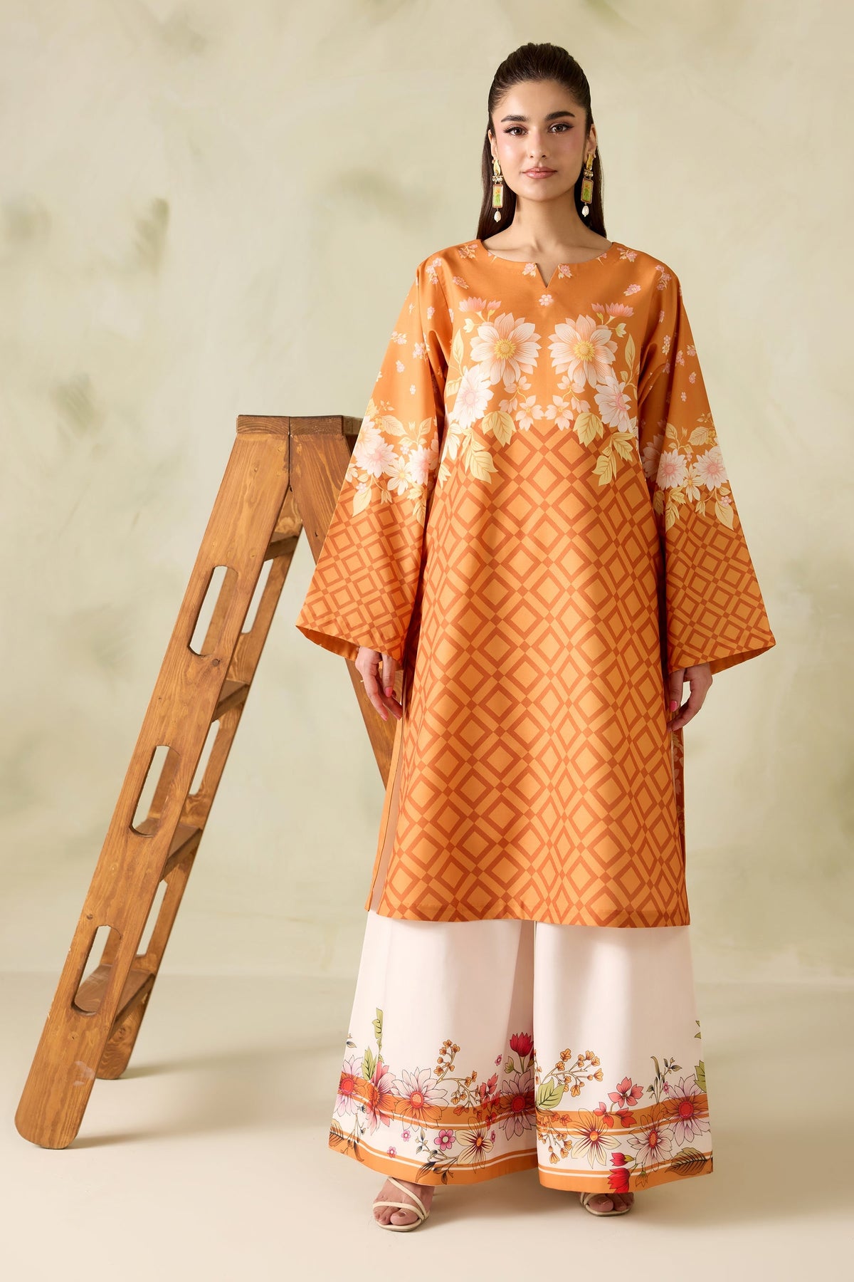 Alizeh | Printed Lawn | AF-PL-6074-Mile-1