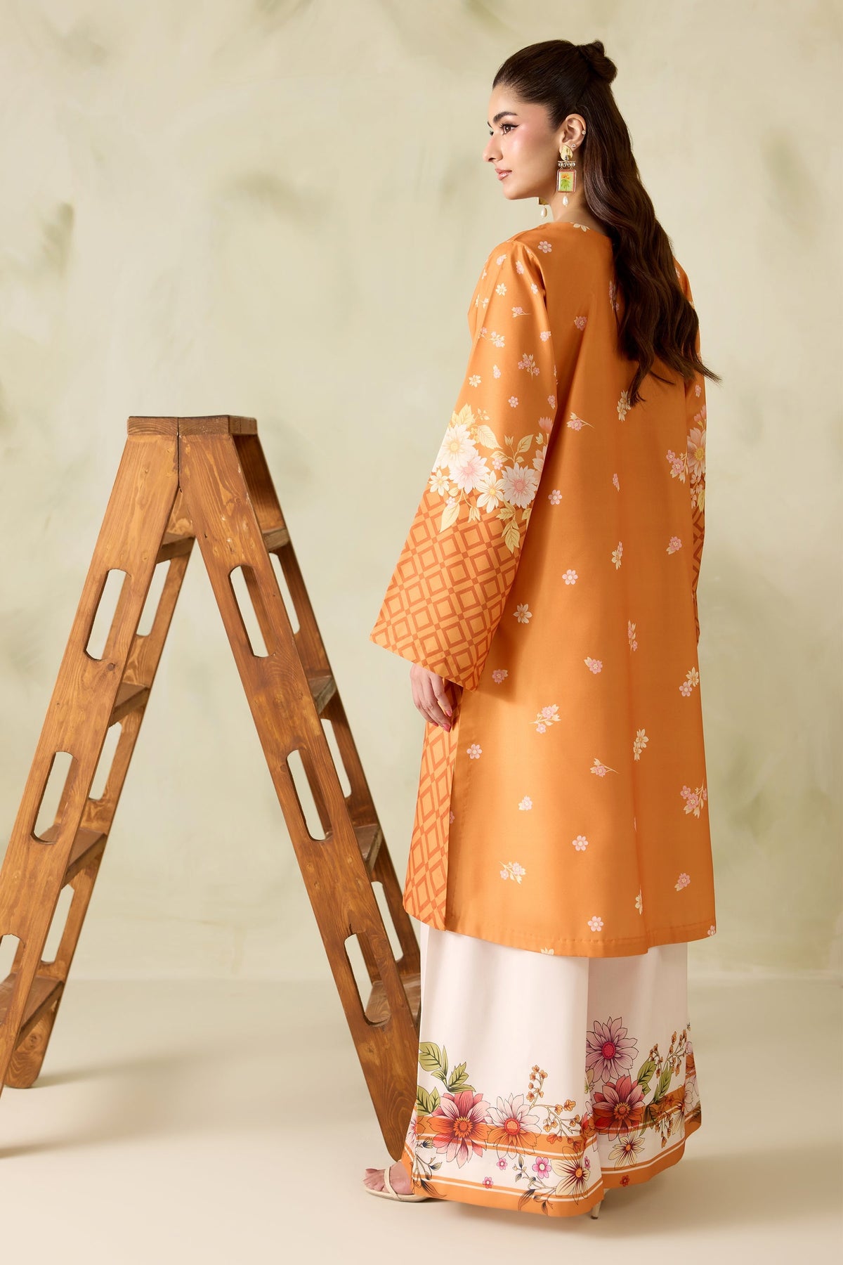 Alizeh | Printed Lawn | AF-PL-6074-Mile-2