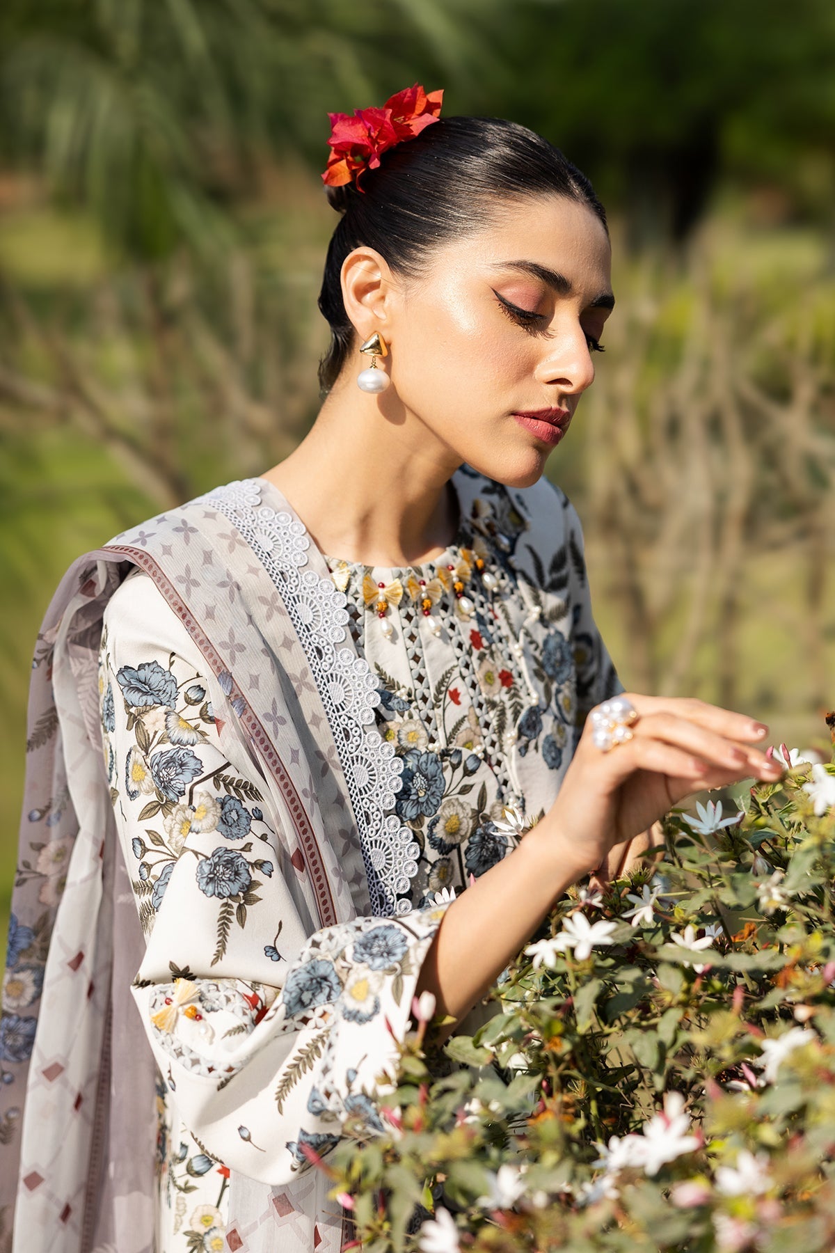 Alizeh | Sheen Lawn Prints 25 | AF-PL-6040-Alaska -  Alizeh Ladies Clothes - Original Designer Dress - House of Maryam