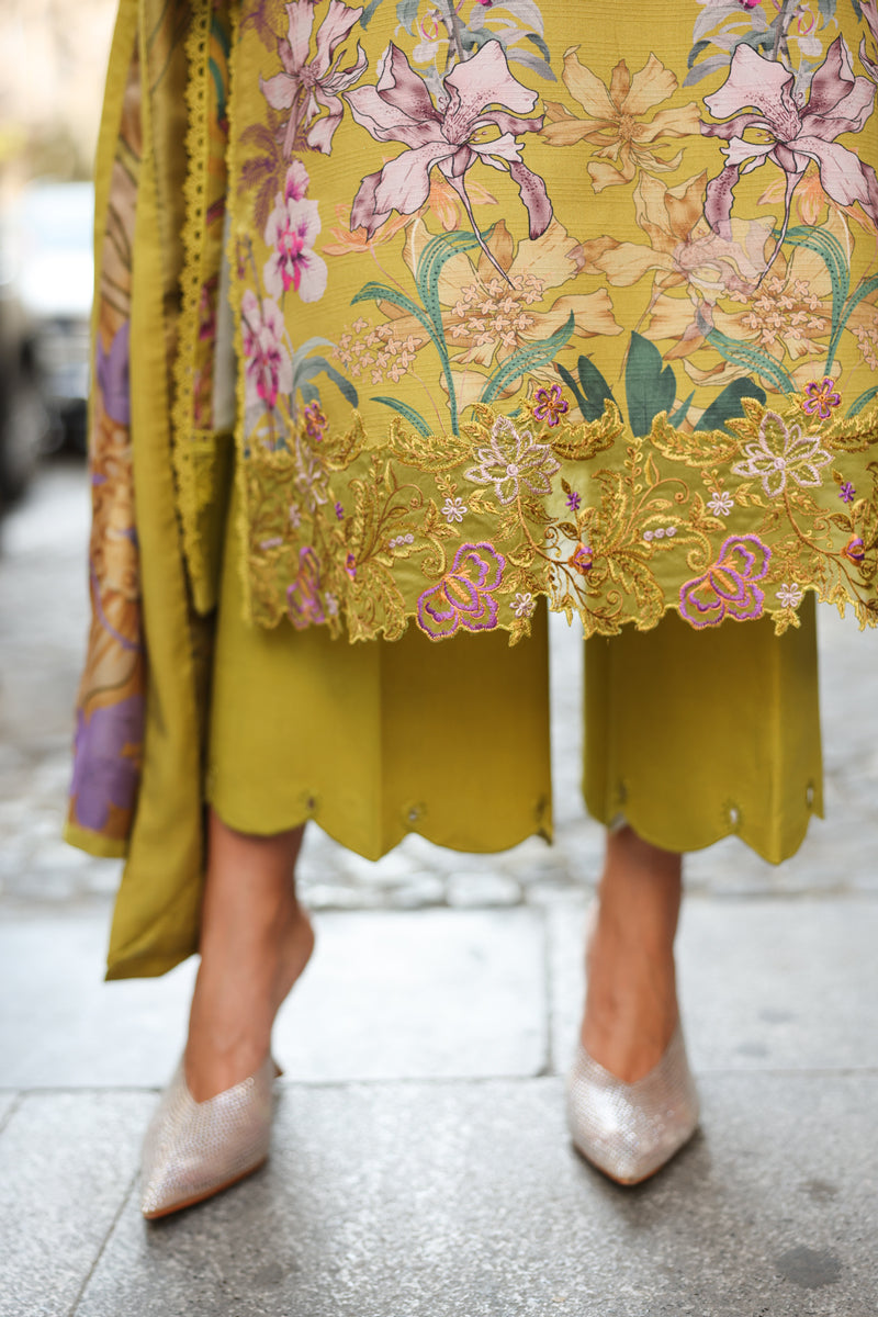 Rangrasiya | Lifestyle Winter Edit 25 | Eva -  Rang Rasiya Ladies Clothes - Original Designer Dress - House of Maryam