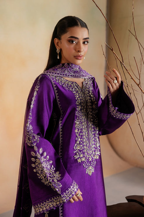 Emaan Adeel | Elara Formals | EVERLY, image 5