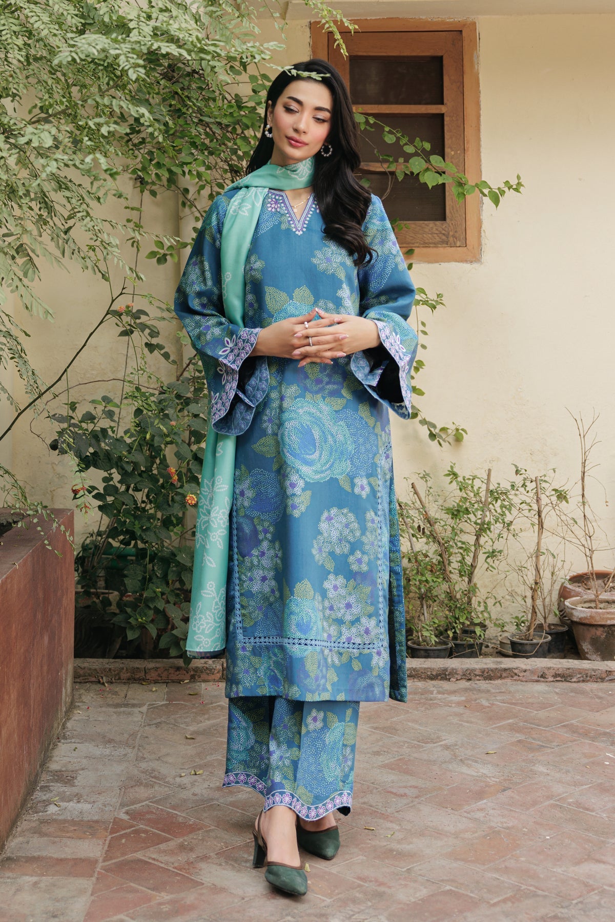 Xenia Formals | Winter Slub 25 | LEA-3