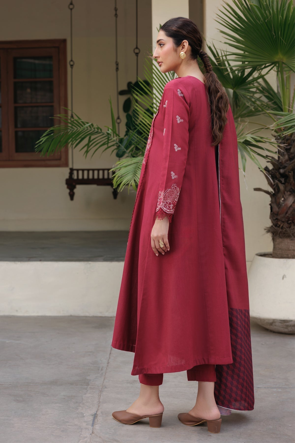 Xenia Formals | Ready to Wear | SAJEEL-2