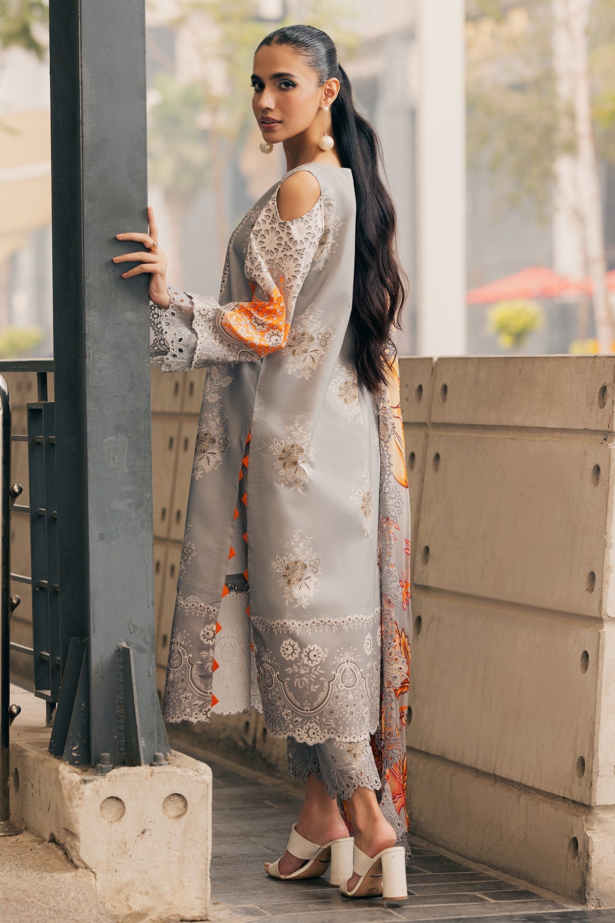 Charizma | Infinity Lawn | 3-PC Unstitched Embroidered Lawn Collection IN6-05-2
