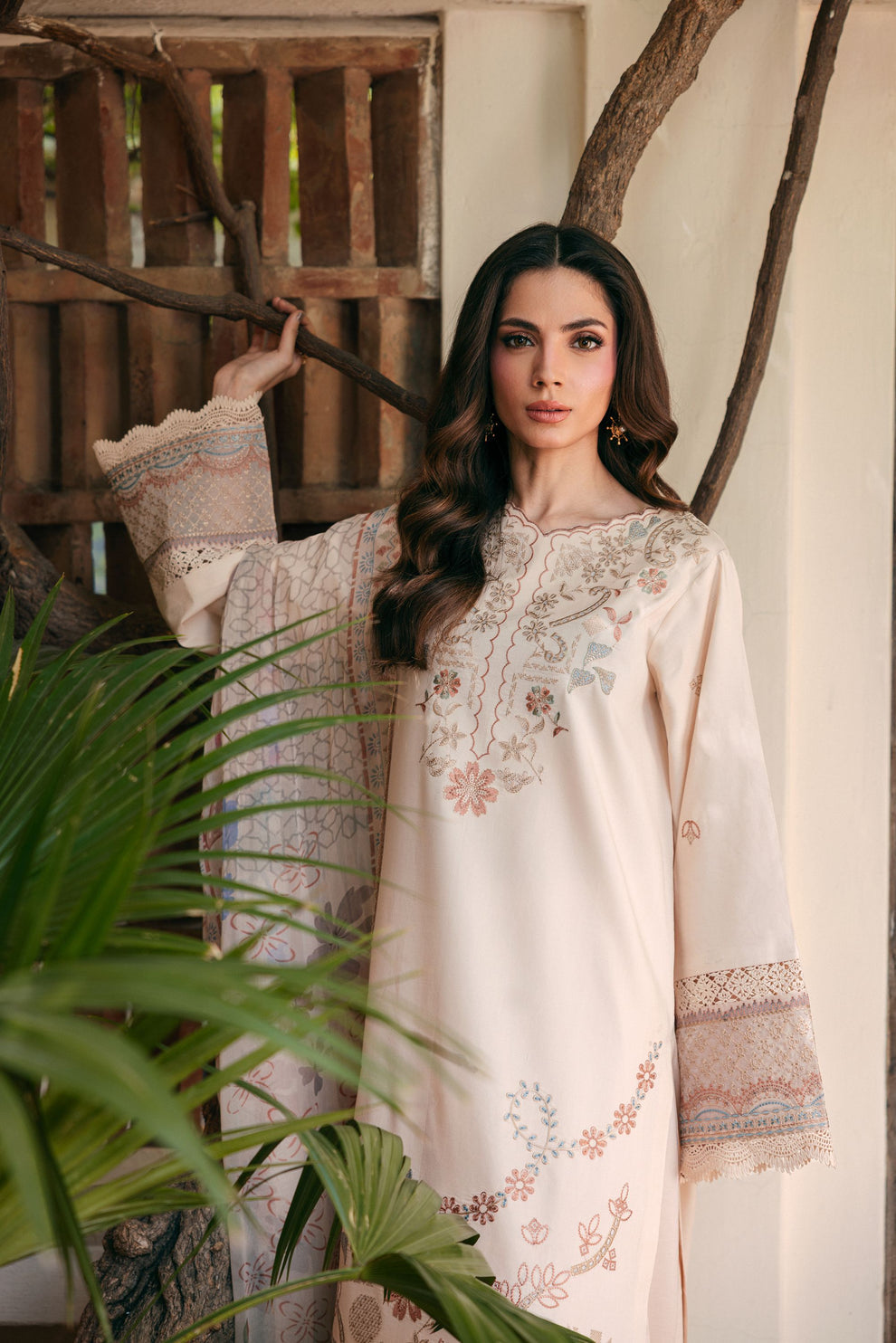 Florent | Festive Luxury Lawn 26 | FZF - 5A, image 3