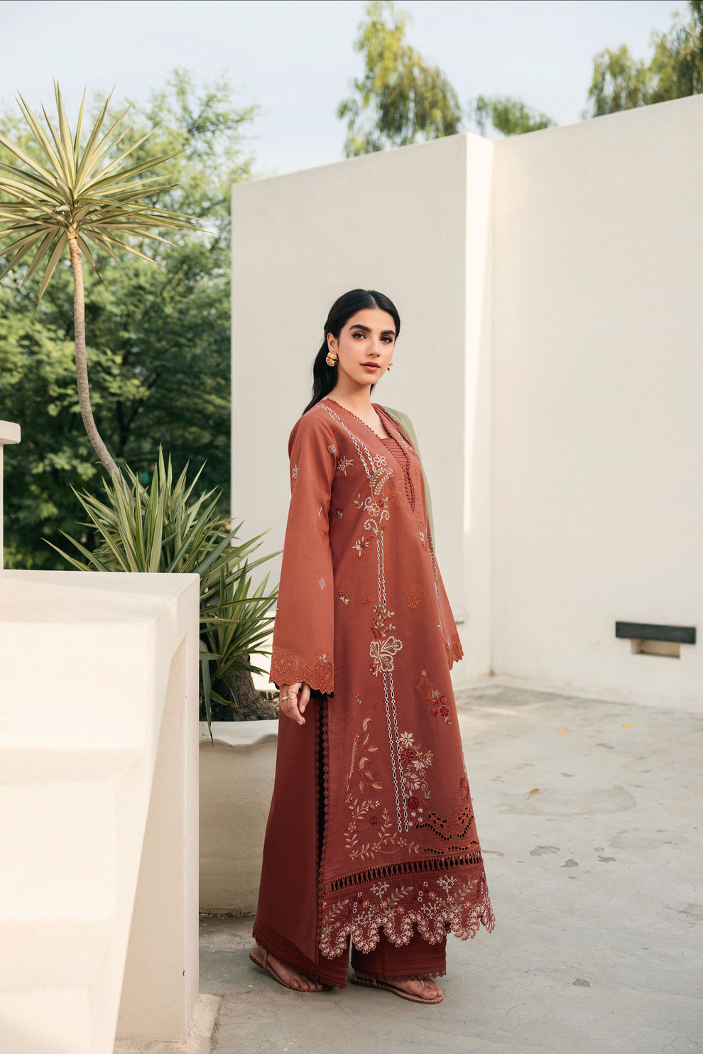 Florent | Festive Luxury Lawn 26 | FZF - 6B, image 4
