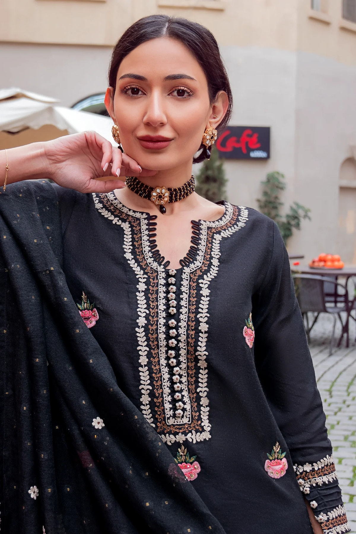 Muntaha | Noore e Zaib | Black - Raina by Muntaha by Shanzay Fahad, image 5